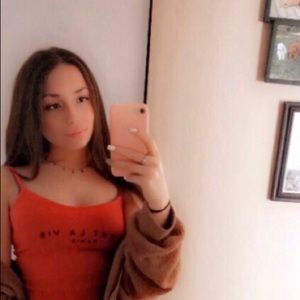 Meet your Posher, Ashley